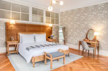 Swiss Deluxe Hotels Villars Palace Historic Room