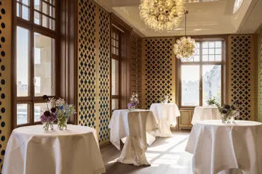 Swiss Deluxe Hotels Gran Hotel Les Trois Rois 2510 JD Kaspar, Standing Reception30072