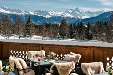 Guarda Golf Hotel Residences Crans Montana Restaurant Terrace In Winter