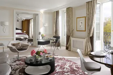 Four Seasons Hotel Des Bergues Geneva Presidential Suite Lake